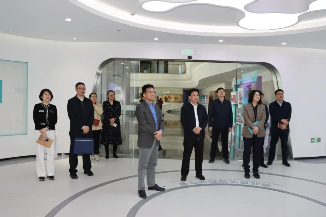 济南市商务局领导一行莅临科兴制药参观调研